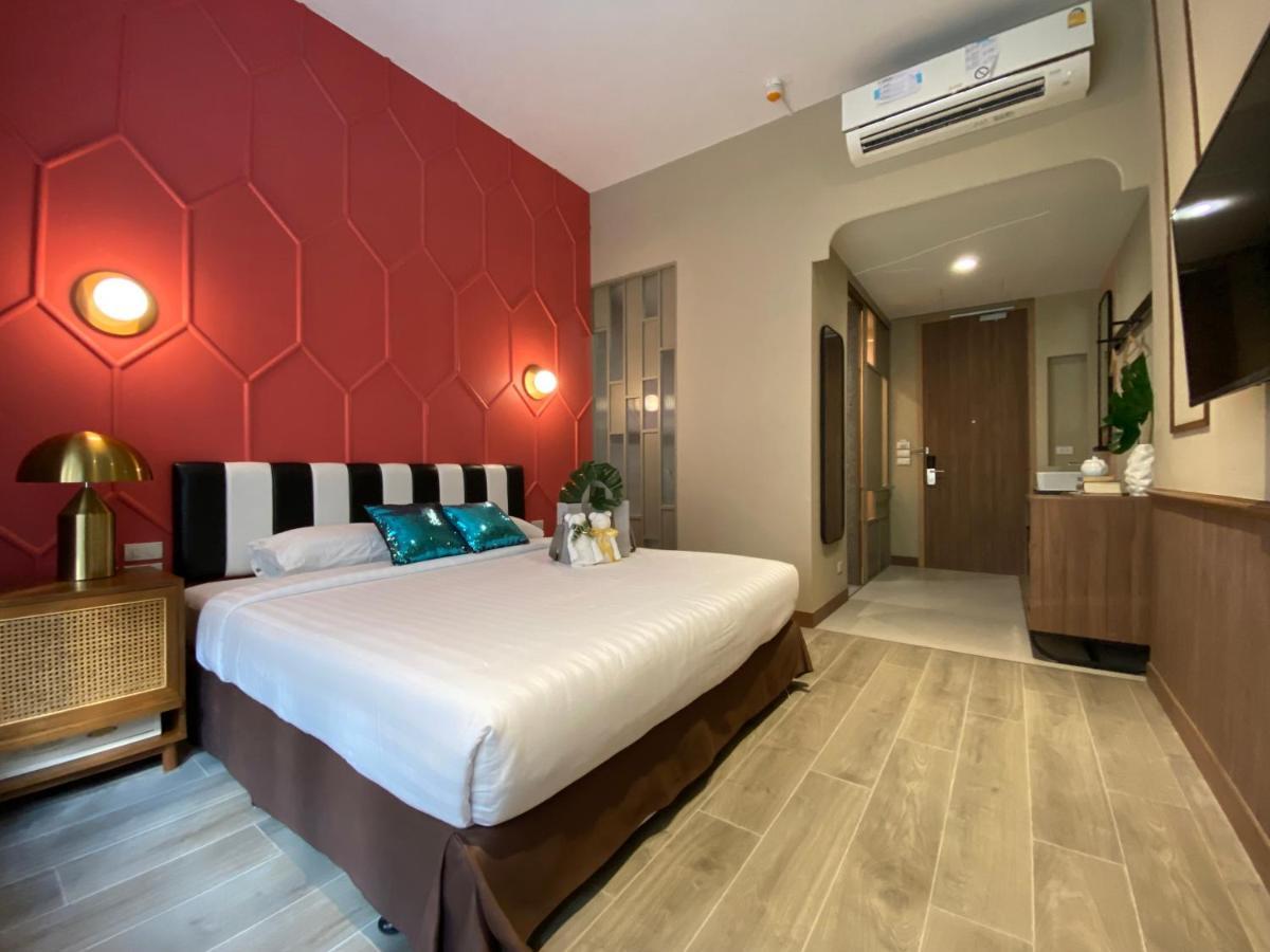 Miami Hotel Bangkok - SHA Plus Kültér fotó