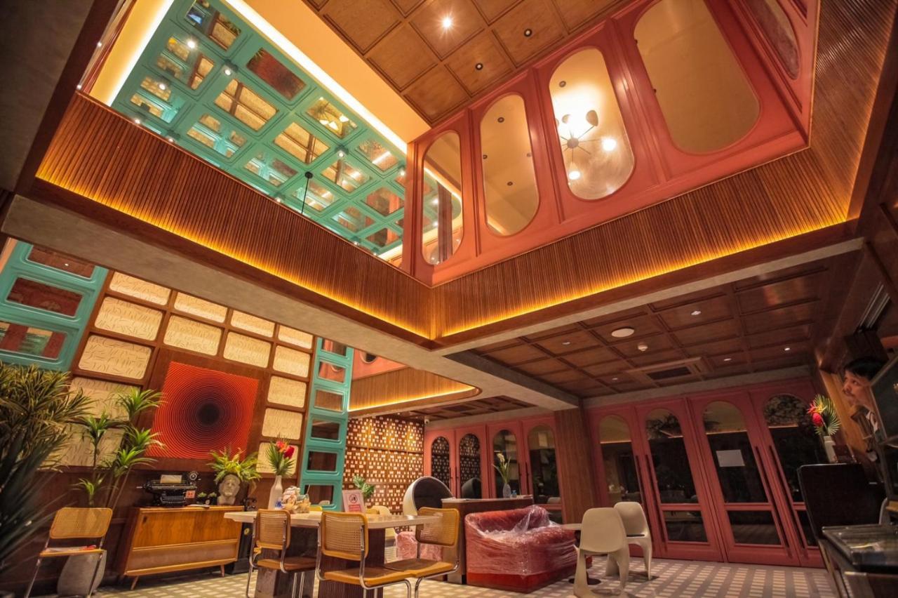 Miami Hotel Bangkok - SHA Plus Kültér fotó