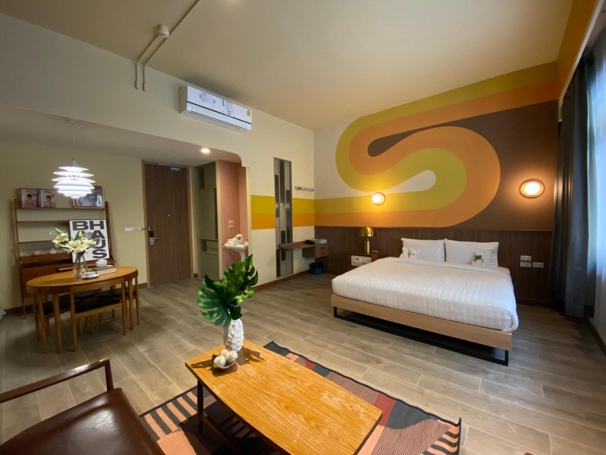 Miami Hotel Bangkok - SHA Plus Kültér fotó