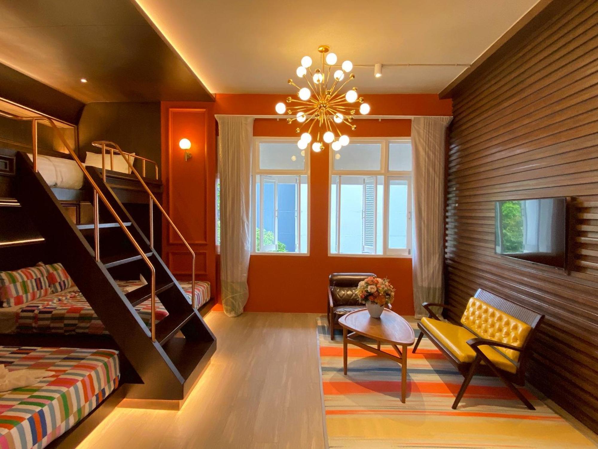 Miami Hotel Bangkok - SHA Plus Kültér fotó