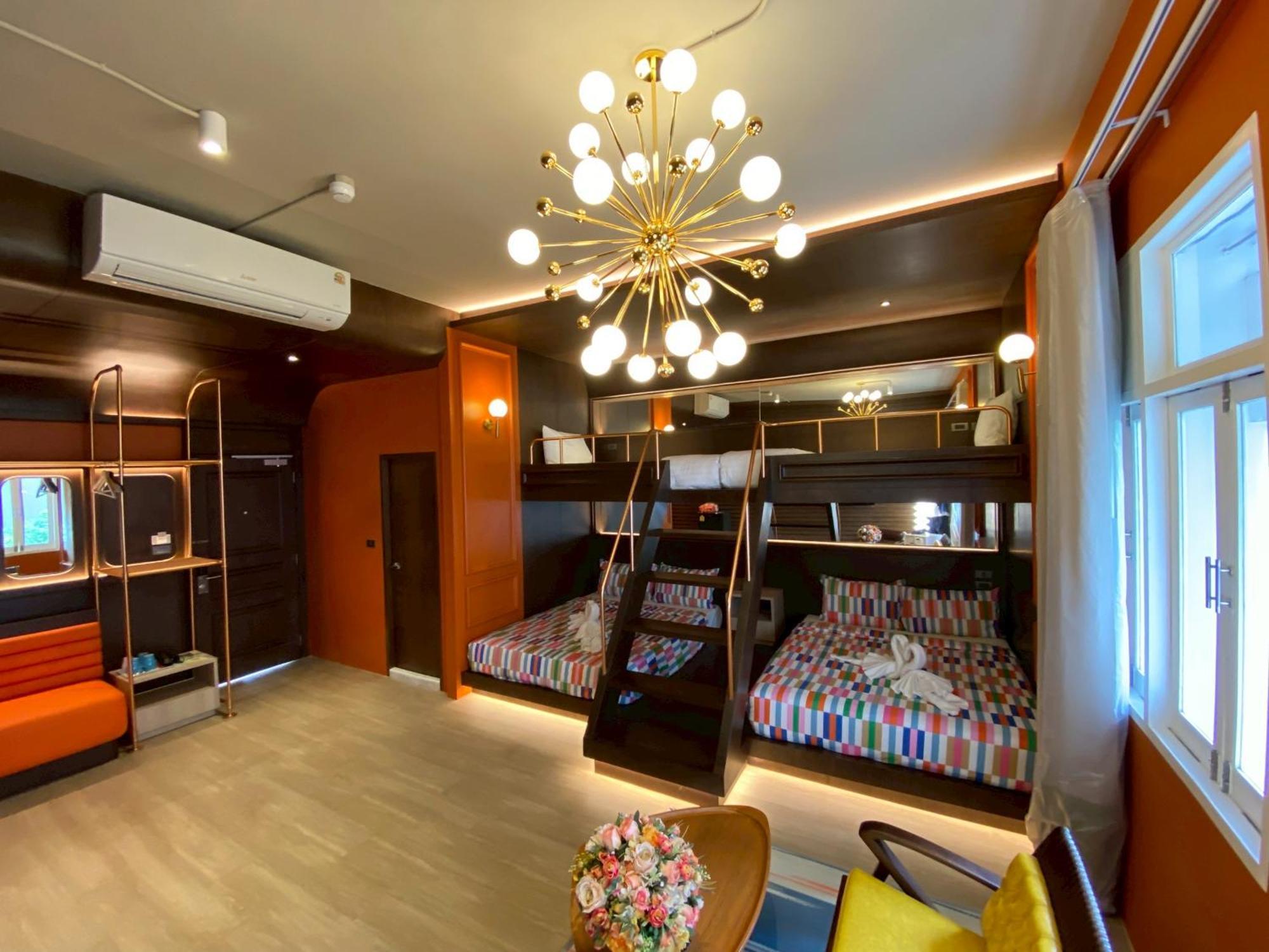 Miami Hotel Bangkok - SHA Plus Szoba fotó